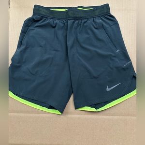 Nike Running short Men’s medium